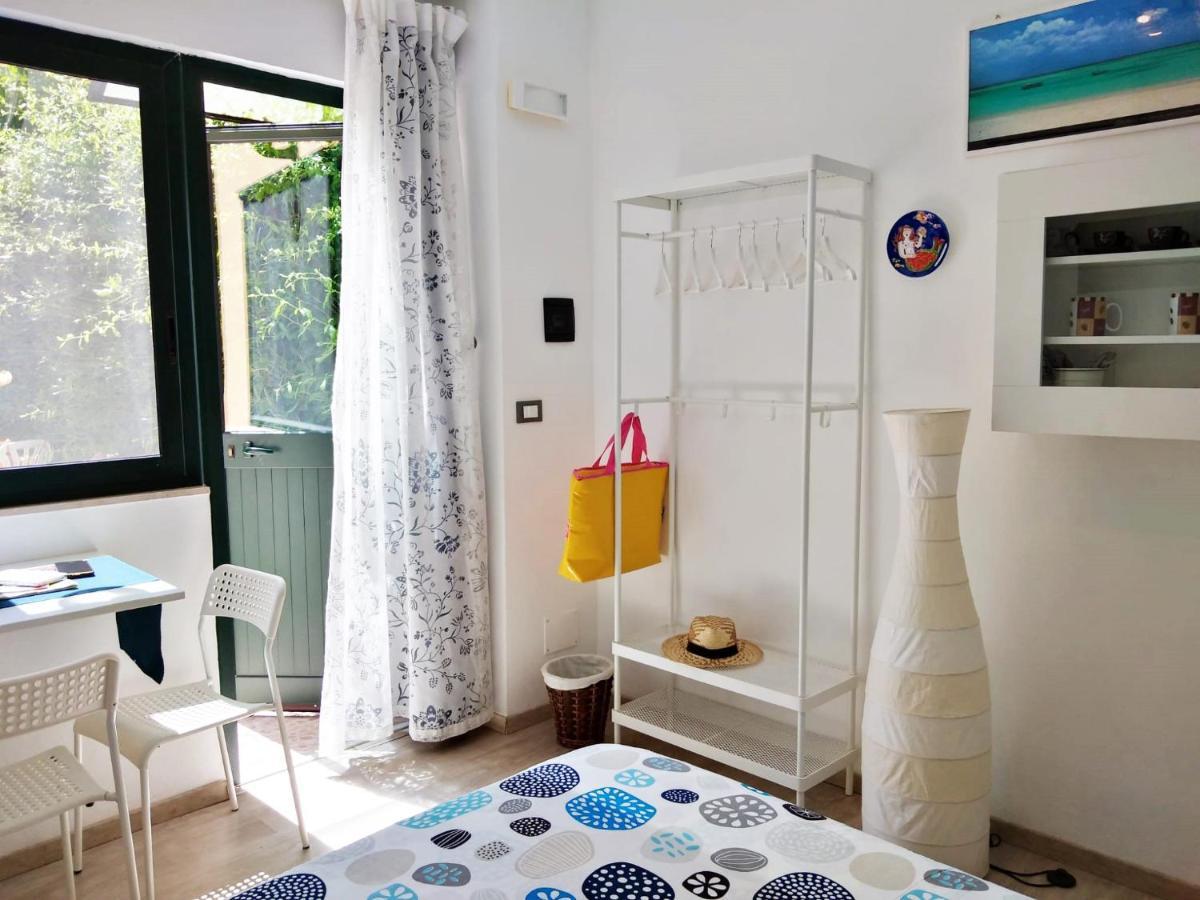 Il Giardino Di Laura Private Rooms Монделло Екстер'єр фото