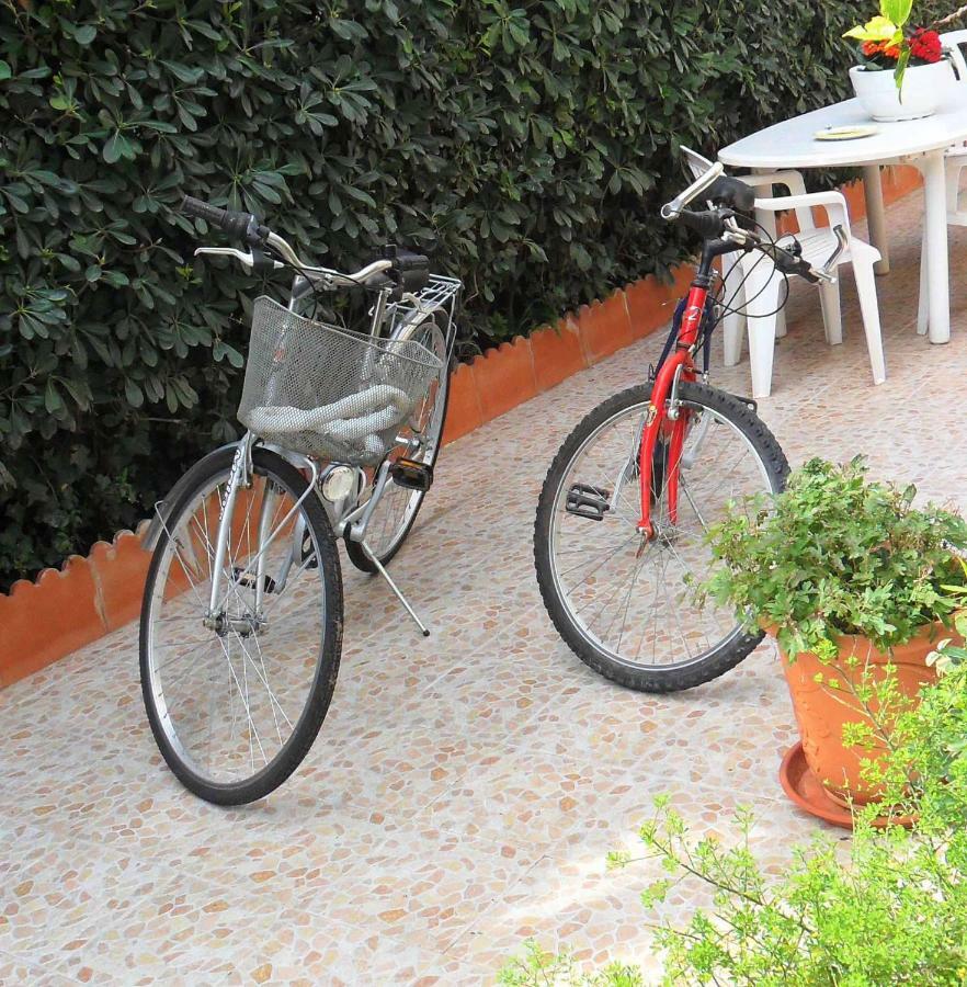 Il Giardino Di Laura Private Rooms Монделло Екстер'єр фото
