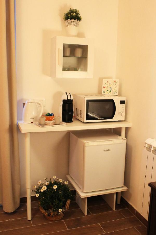 Il Giardino Di Laura Private Rooms Монделло Екстер'єр фото